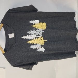 Stars Above Women's sz S tshirt